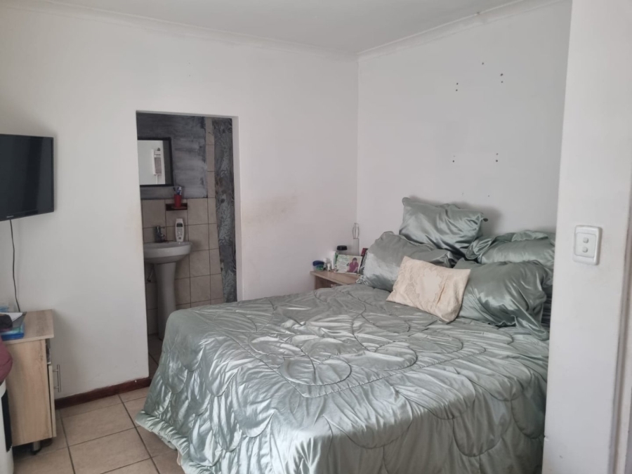 To Let 3 Bedroom Property for Rent in Belhar Western Cape